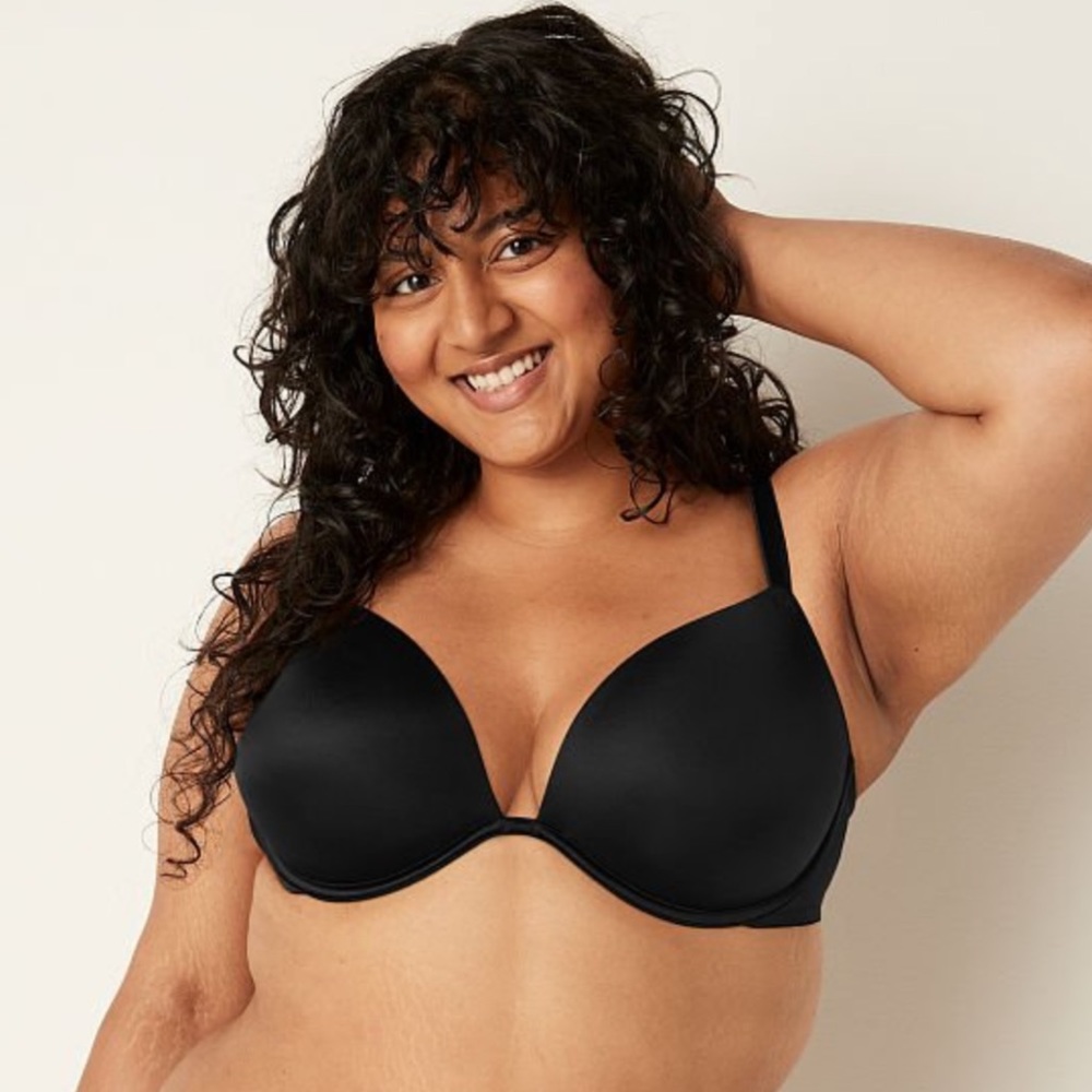 Victoria’s Secret Pink Black Push-up Bra